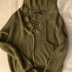 Hooded sweater from zumiez sizes M